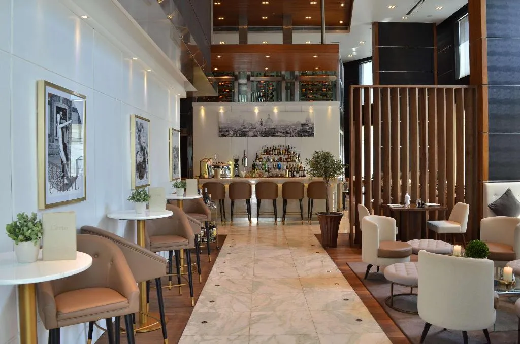 Restaurant, Radisson Blu Hotel, Dubai Media City, Dubai