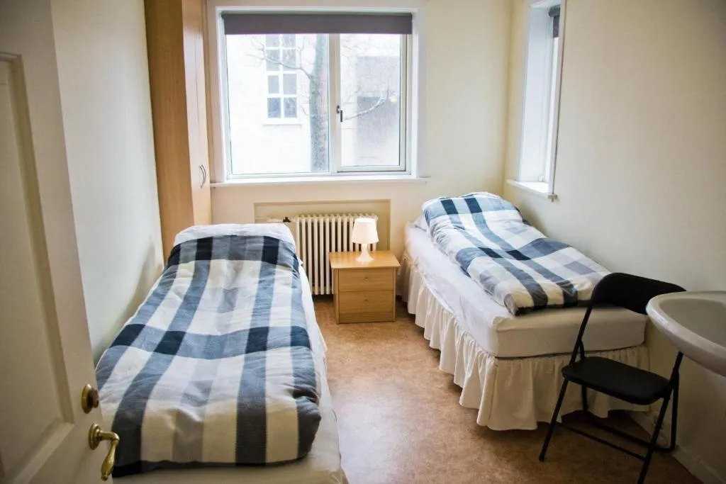 Room, Igdlo Guesthouse, Reykjavik