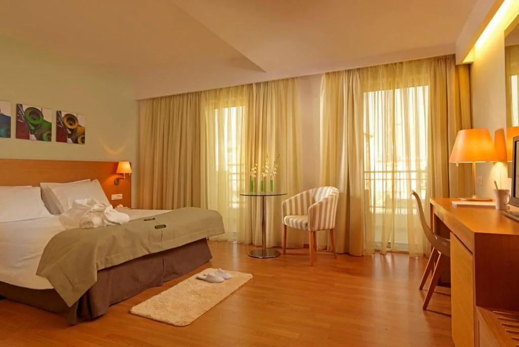 DOUBLE SUPERIOR Room, Elefsina Hotel, Athens