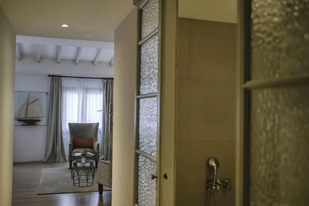 SUITE KING SIZE BED Room, Boutique Hotel Posada Terra Santa, Majorca