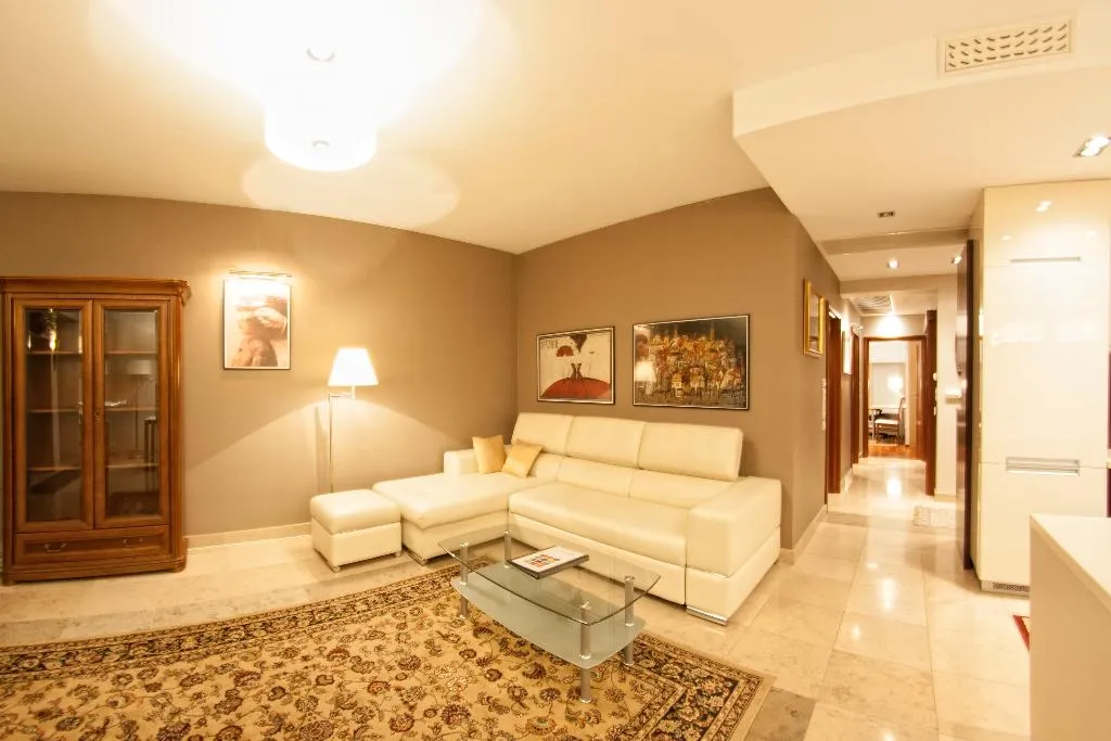 APARTMENT TWO BEDROOMS WITH TERRACE Room, Yourplace Biskupia Apartments, Krakow
