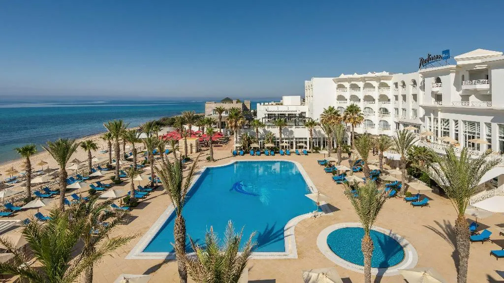 Pool, Radisson Blu Resort & Thalasso Hammamet, Tunisia