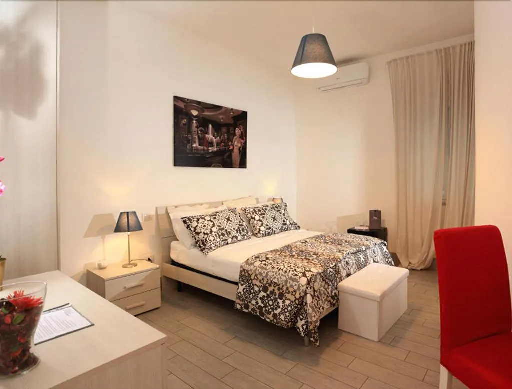 Room, B&B Brothers Suite Vomero, Naples