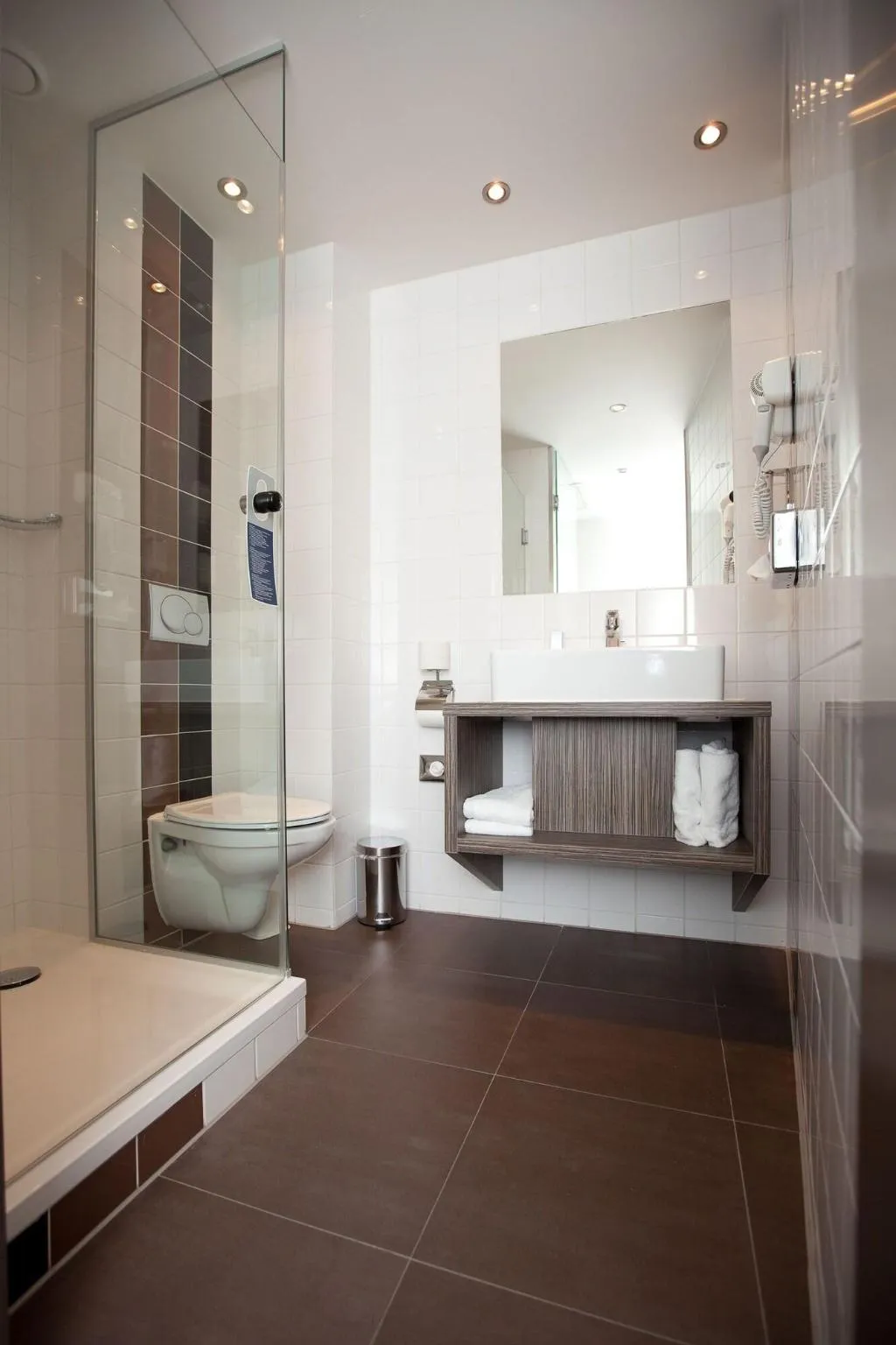 TRIPLE STANDARD Room, WestCord City Centre Hotel Amsterdam, Amsterdam