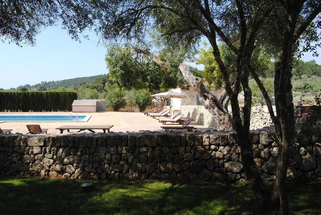 Pool, Hotel Rural Es Riquers, Majorca