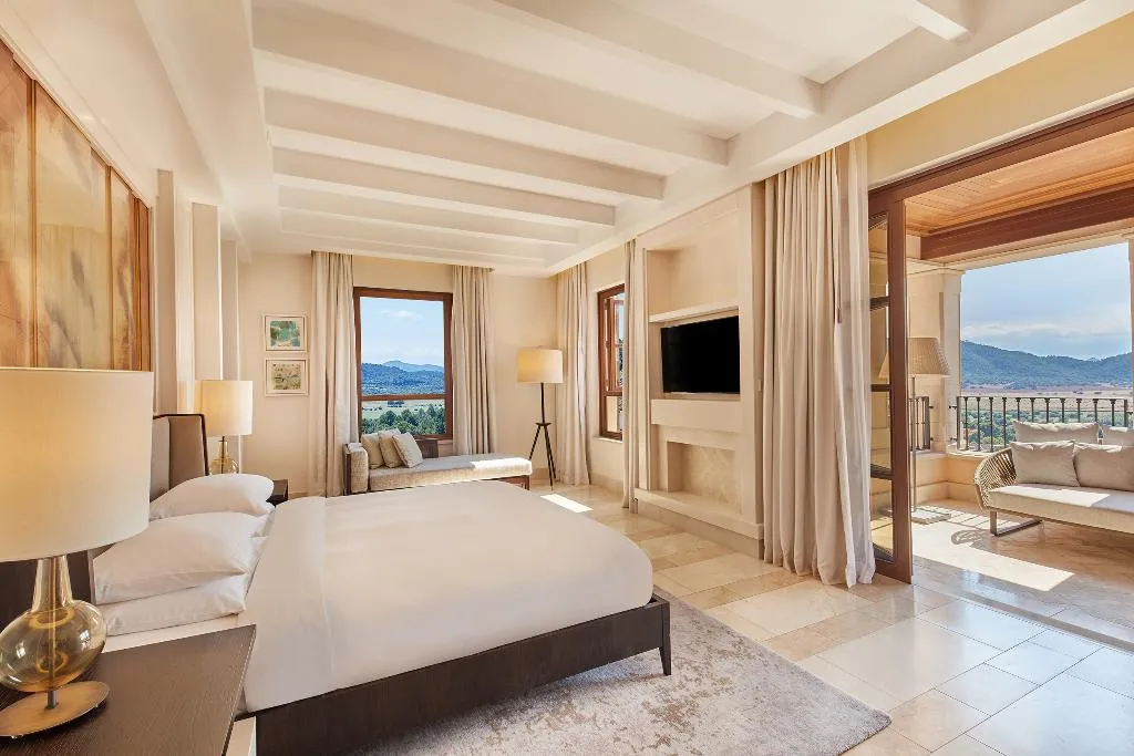 SUITE TWO BEDROOMS WITH TERRACE Room, Cap Vermell Grand Hotel, Majorca