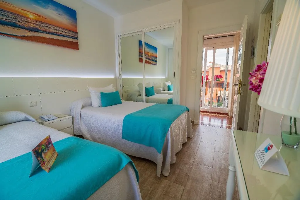 FAMILY ROOM STANDARD Room, Hotel Romerito, Costa Del Sol