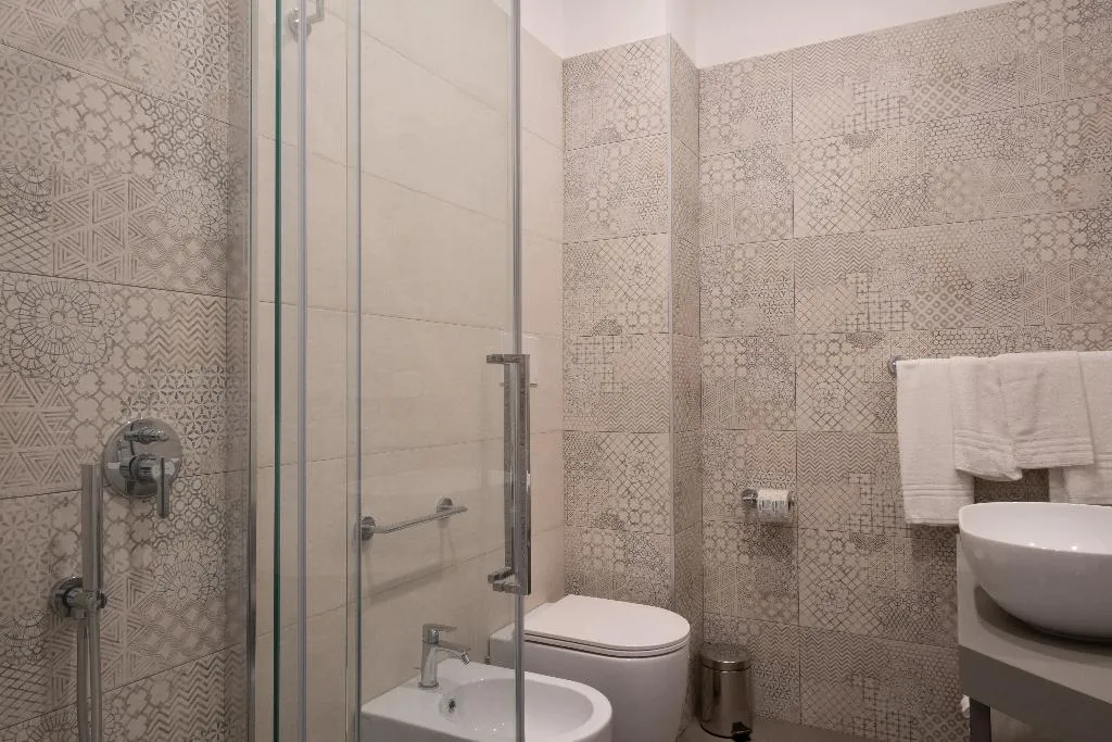 Room STANDARD Room, Palazzo Adele Rooms & Apartments, Naples