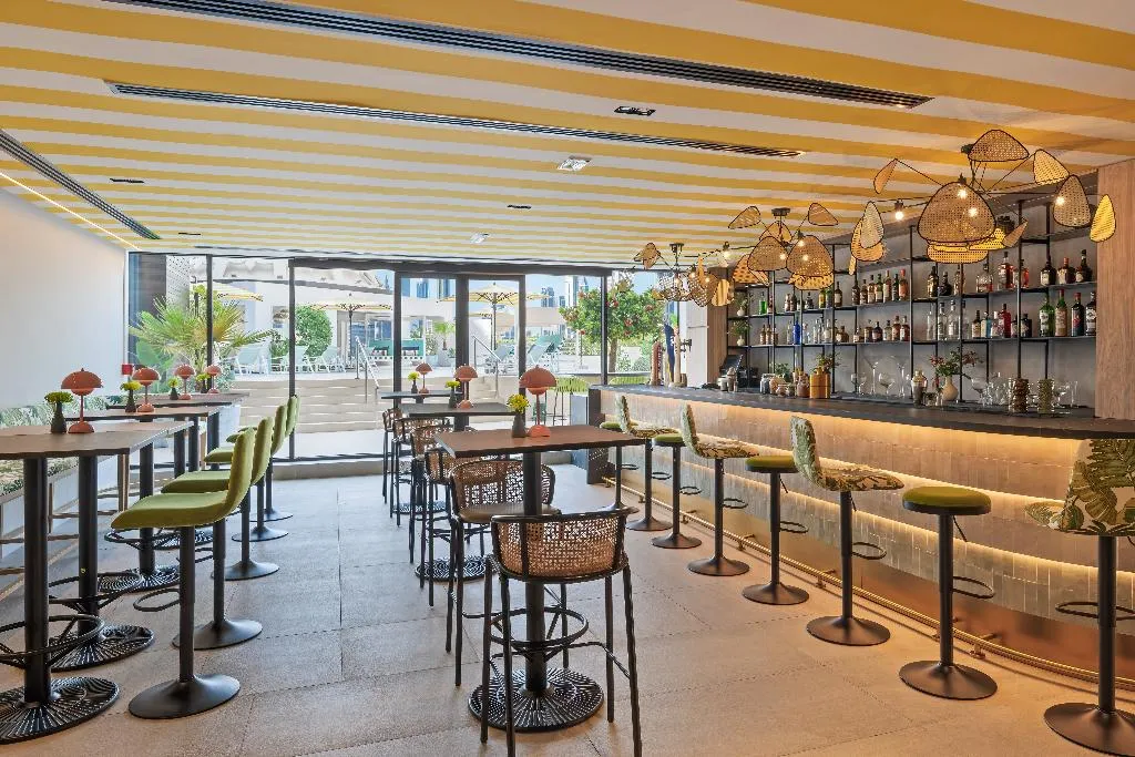 Restaurant, Barceló Al Jaddaf, Dubai, Dubai