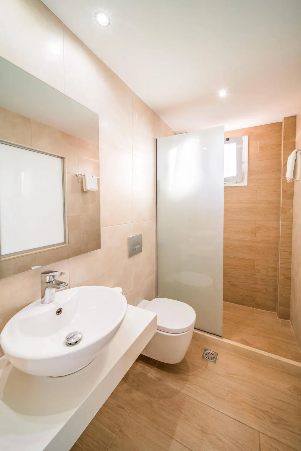 TRIPLE THREE BEDS Room, Aeolos Beach, Crete