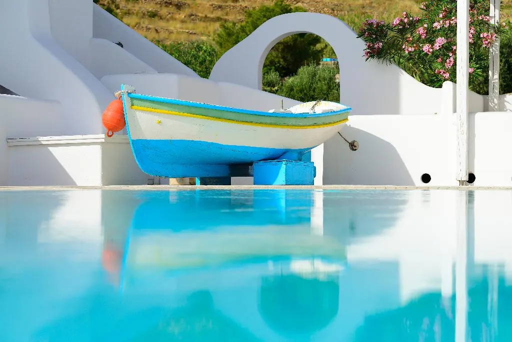 Pool, Paolas Beach, Mykonos