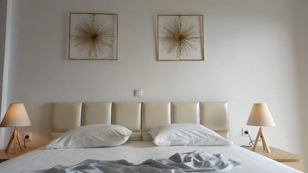 STUDIO STANDARD Room, Aronis Apartments, Corfu