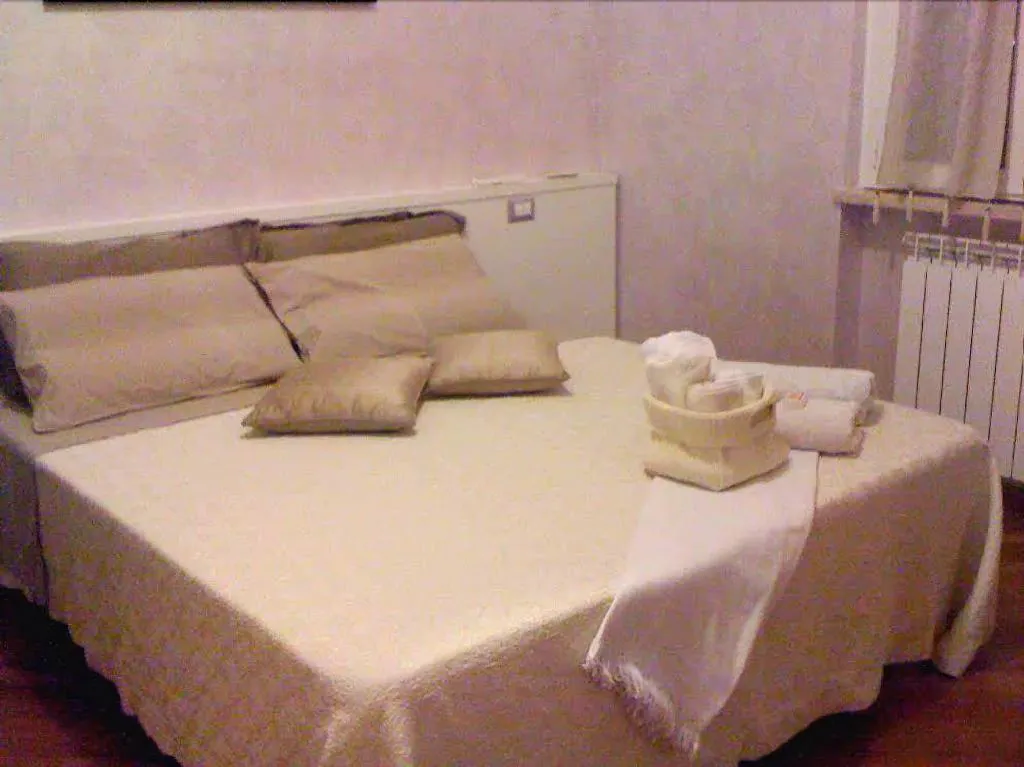 Room, Gala B&B, Rome