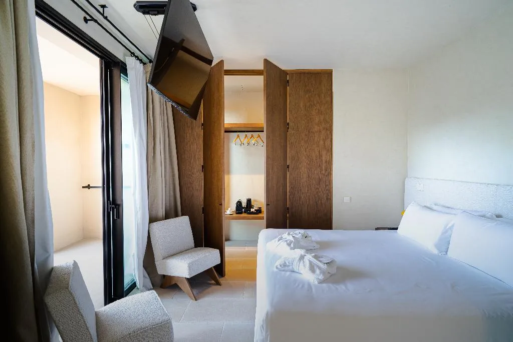 SUITE STANDARD Room, Mercure Benidorm, Costa Blanca