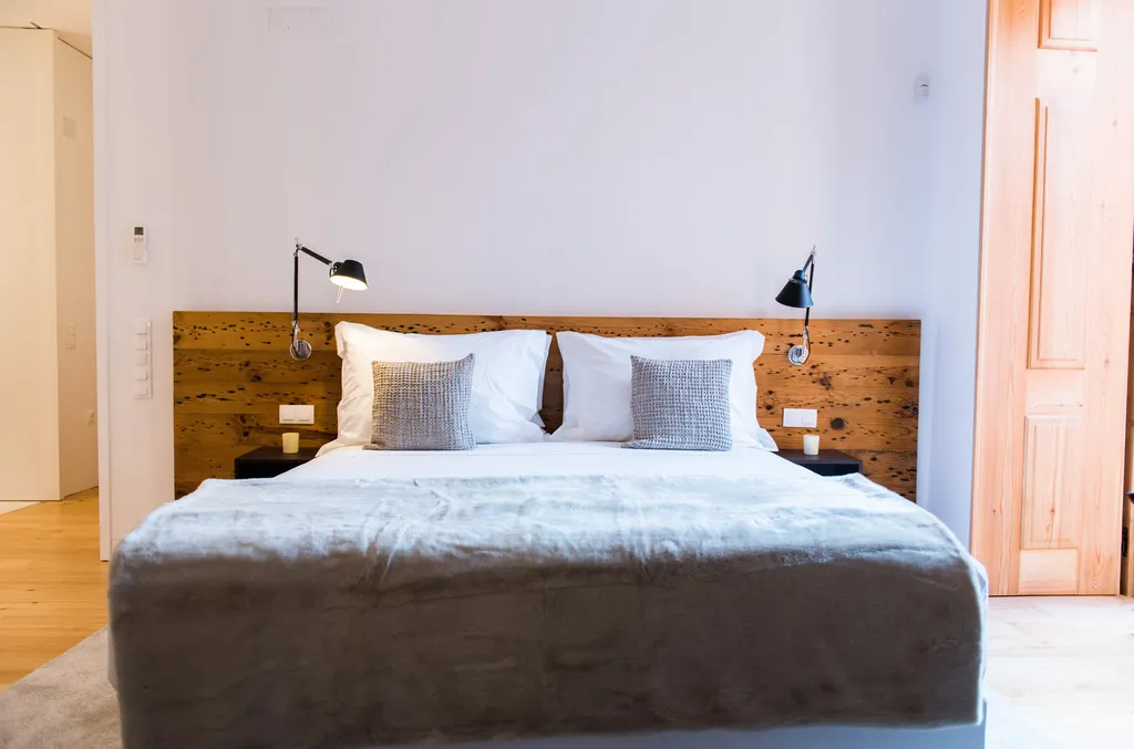 APARTMENT TWO BEDROOMS WITH TERRACE Room, Flora Chiado Apartments, Lisbon