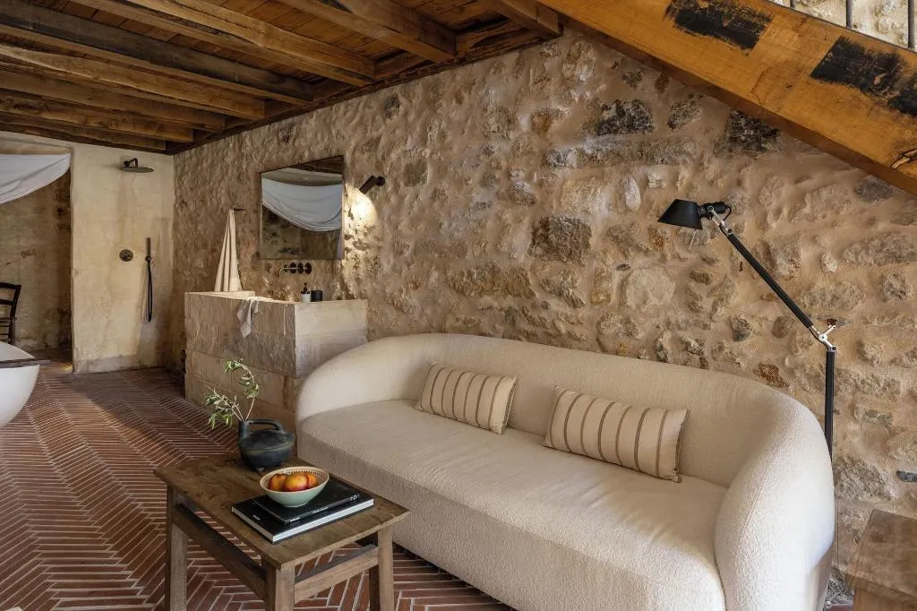 Room, Amalen Suites, Crete
