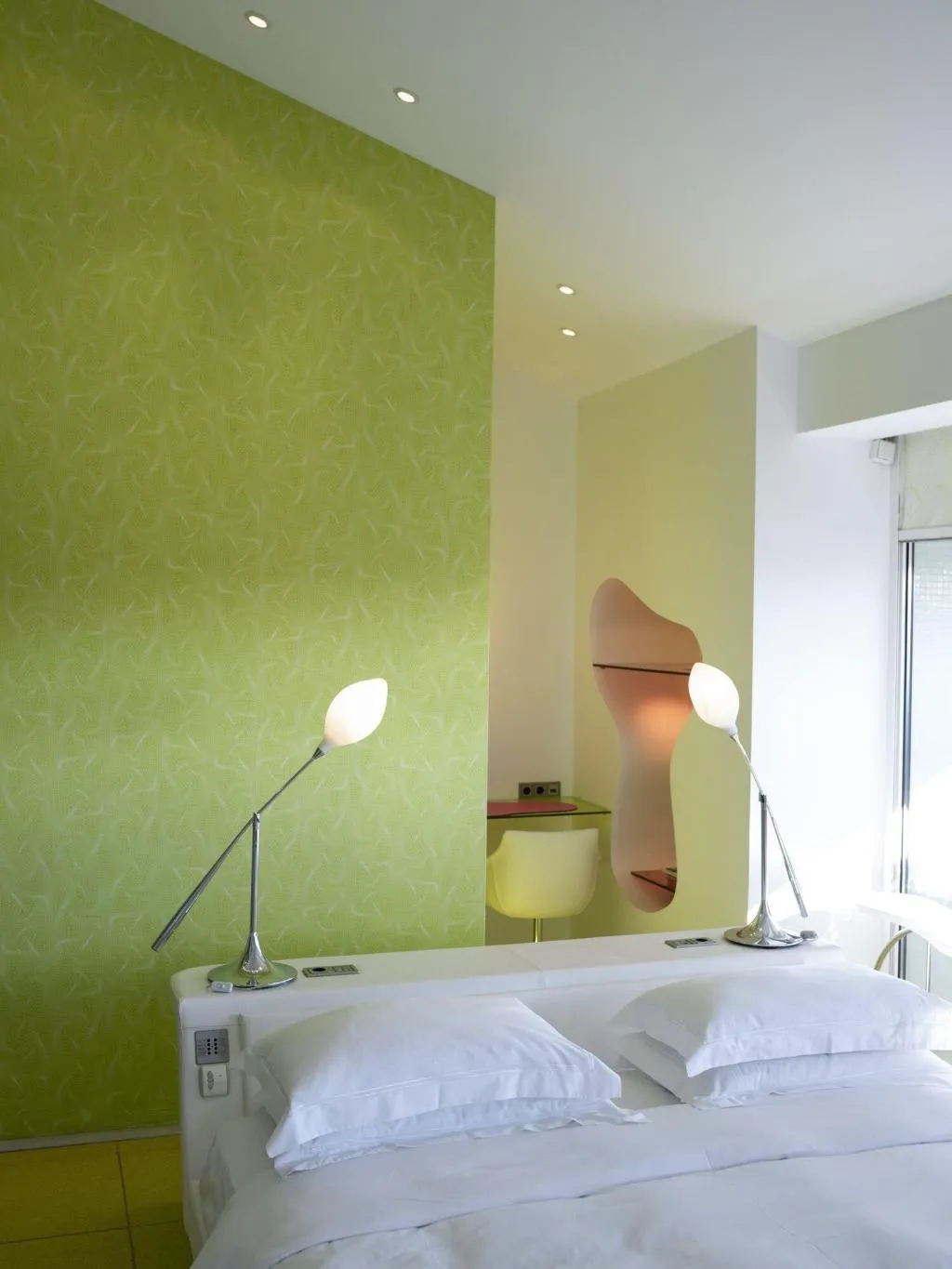 Room, Semiramis, Athens