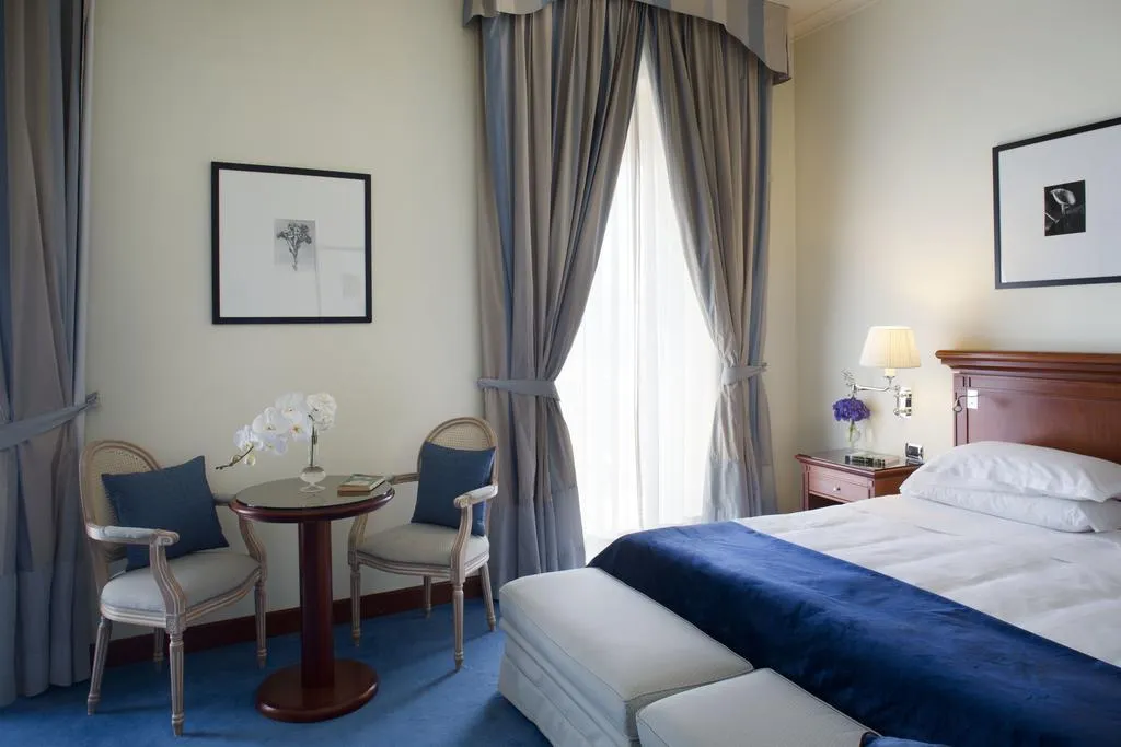 DOUBLE CLASSIC Room, Starhotels Terminus, Naples