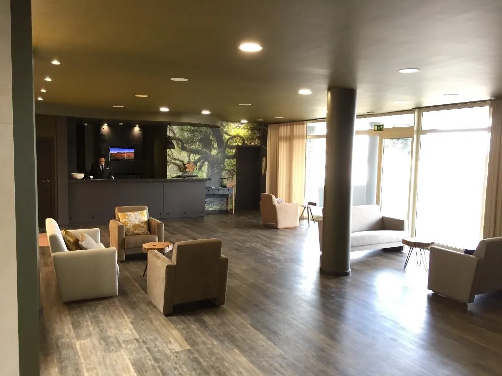 Lobby, Euro Moniz, Madeira