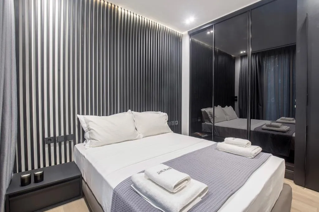 JUNIOR SUITE STANDARD Room, The Duke Boutique Suites, Athens