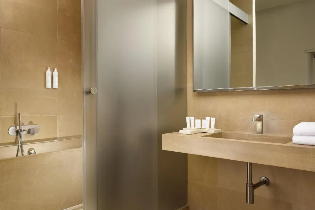DOUBLE SUPERIOR KING BED Room, Palazzo Montemartini Hotel By Radisson Collection, Rome