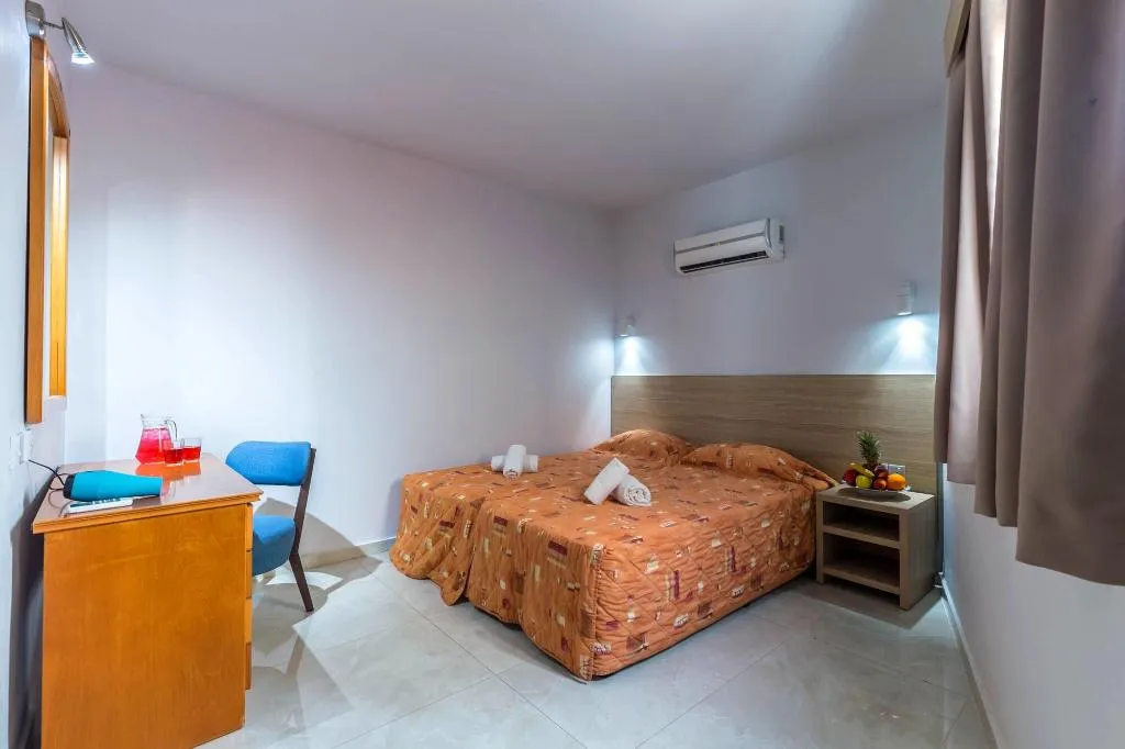 Room, Paul Marie, Cyprus