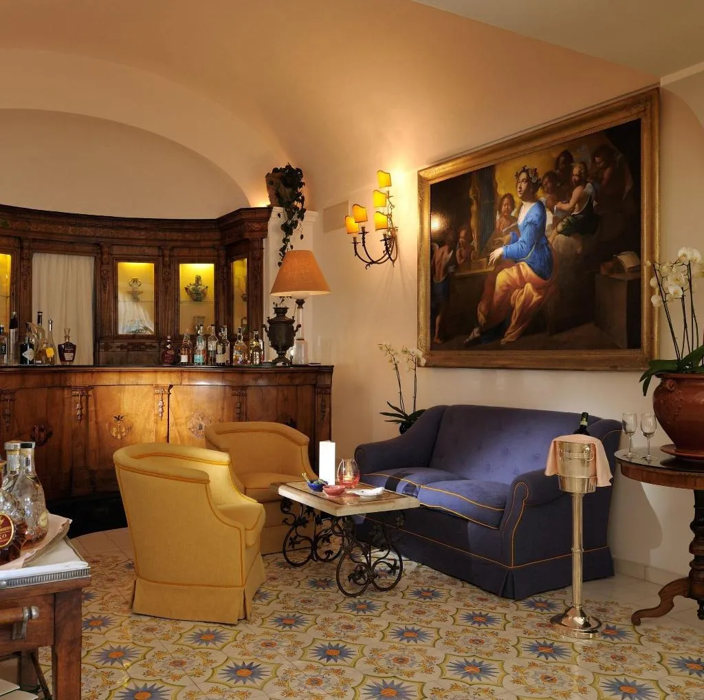 Bar, Le Sirenuse, Naples