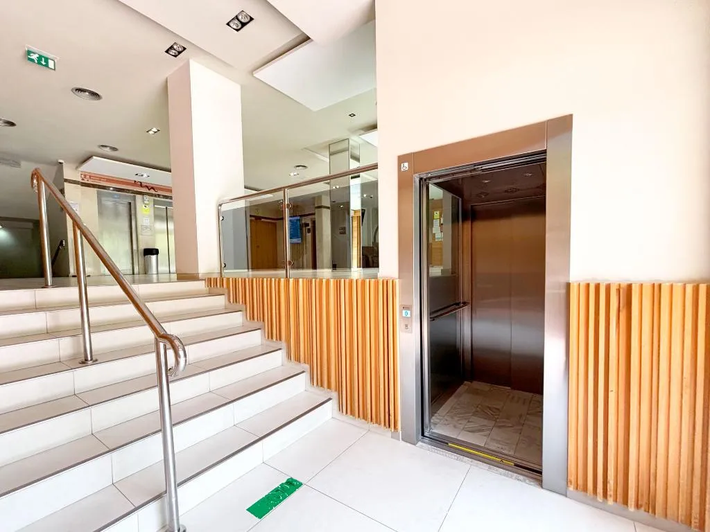 Lobby, Melina, Costa Blanca