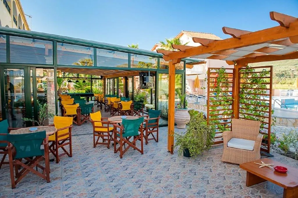 Terrace, Clio Aparthotel, Zante