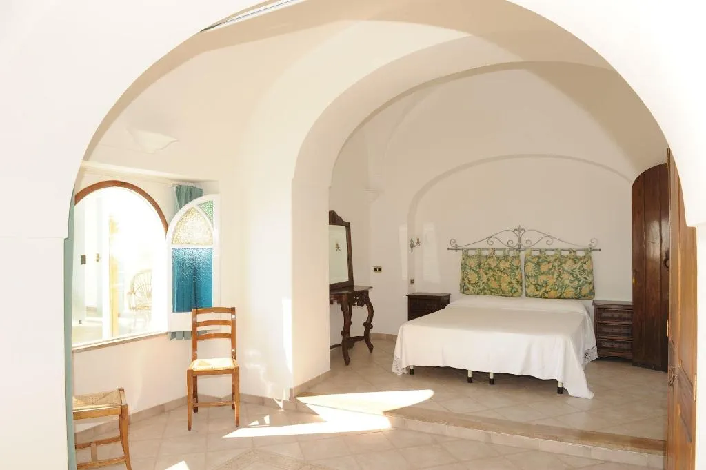 Room, Hotel Dimora Fornillo, Naples