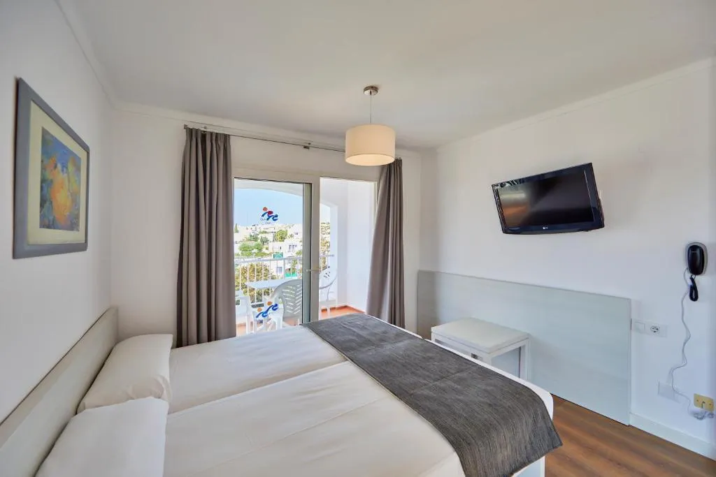 STUDIO STANDARD Room, OLA Apartamentos Cala d'Or, Majorca