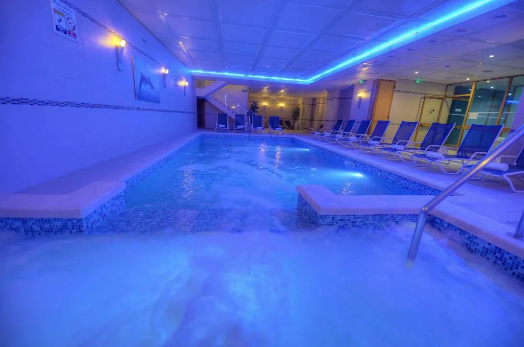 Pool, Alexandra Hotel, Malta