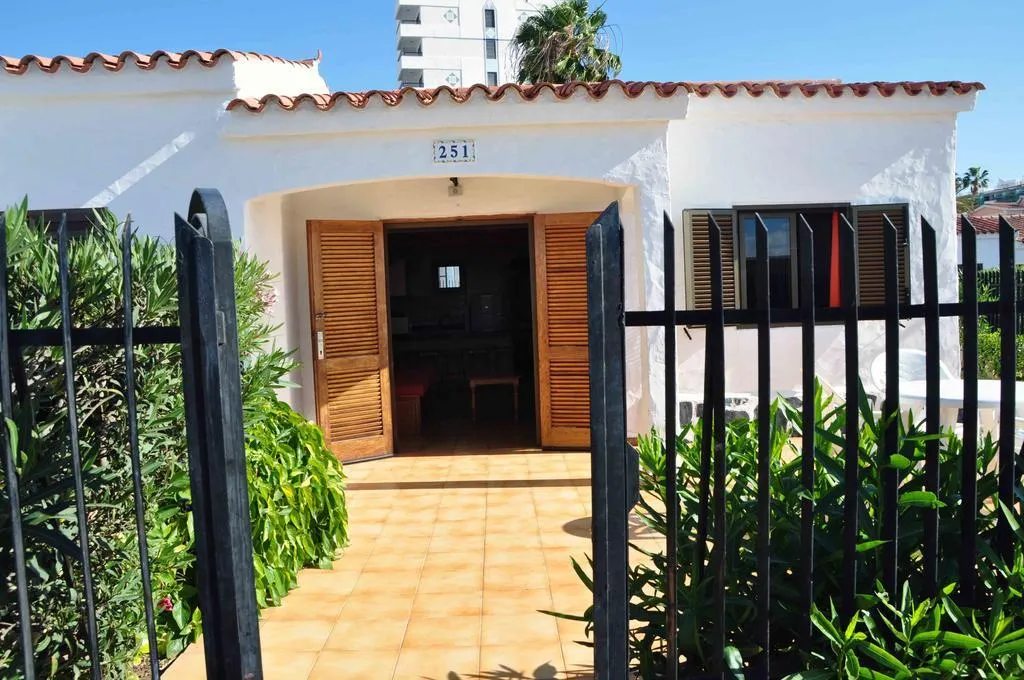 BUNGALOW TWO BEDROOMS Room, Santa Clara, Gran Canaria