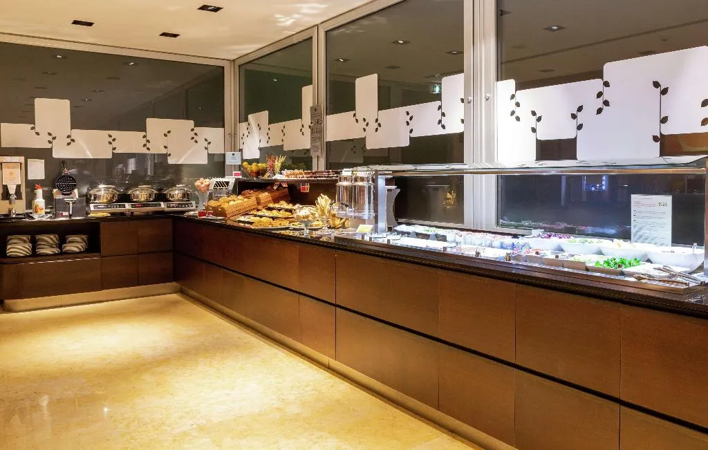 Restaurant, Hilton Garden Inn Rome Claridge, Rome