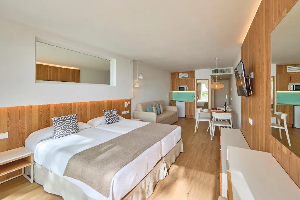 STUDIO GARDEN VIEW Room, Ponent Mar, Majorca