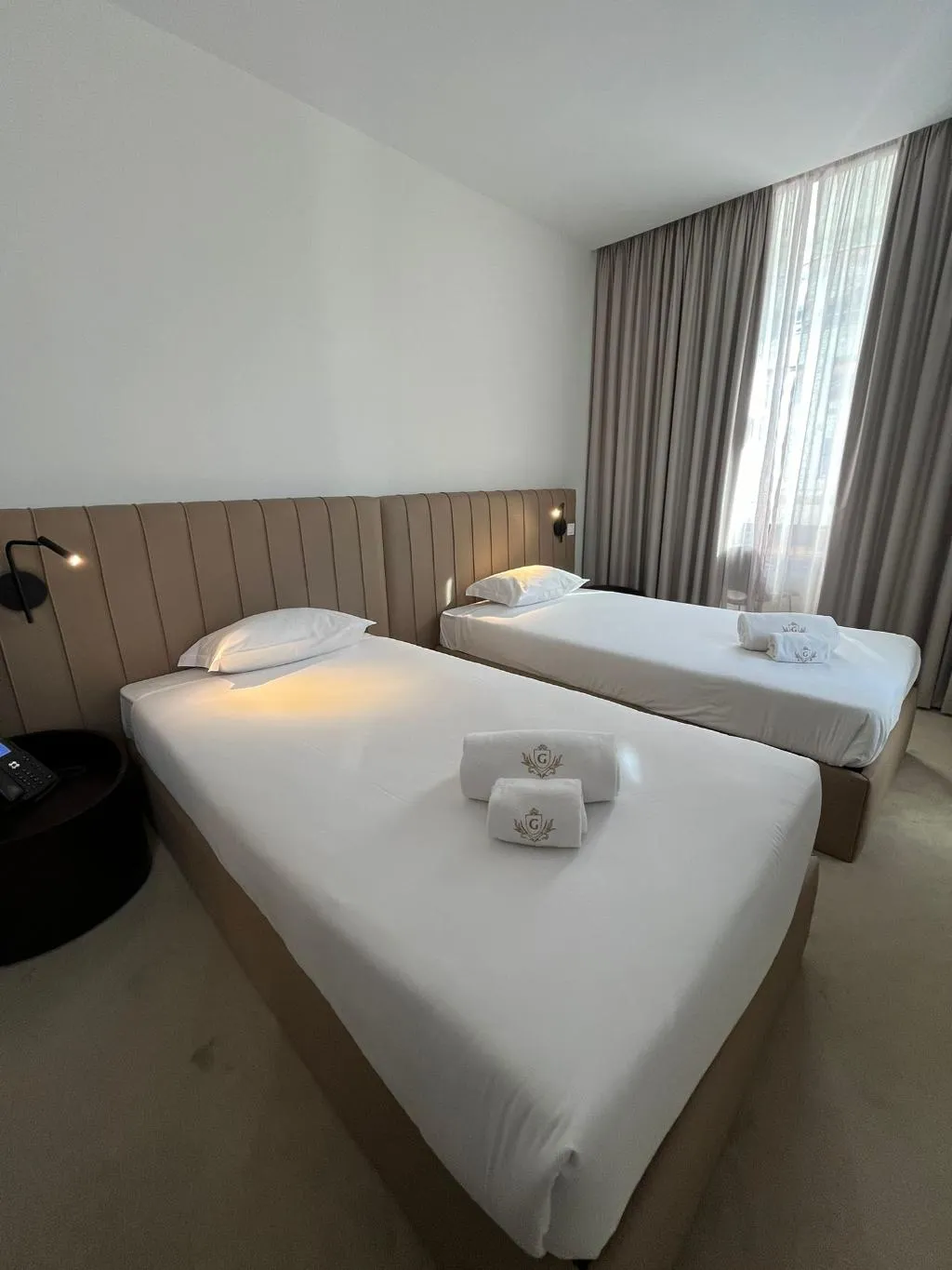 TWIN STANDARD Room, Golden Lisbon Hotel, Lisbon