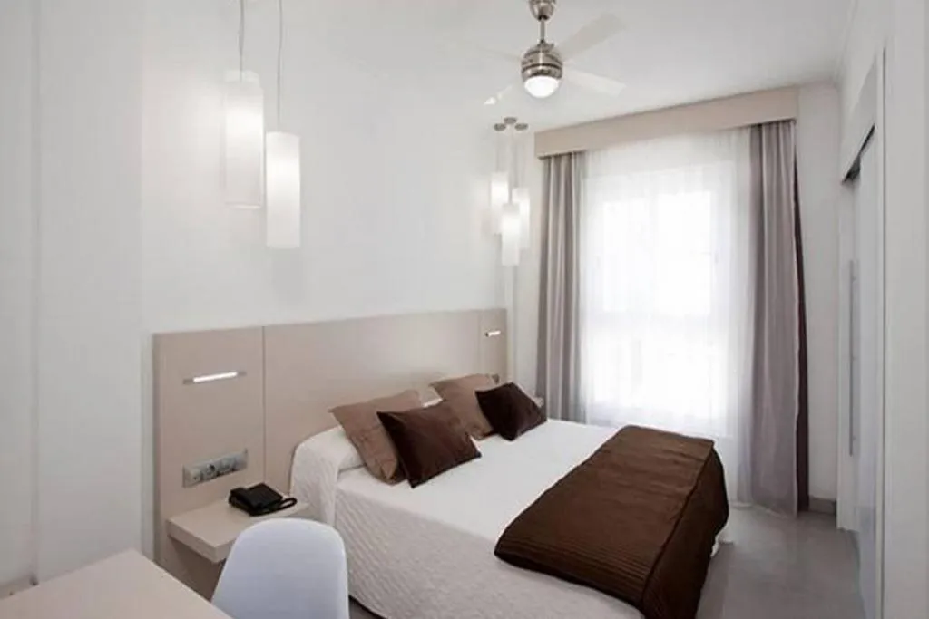 APARTMENT TWO BEDROOMS Room, Parque del Sol, Tenerife
