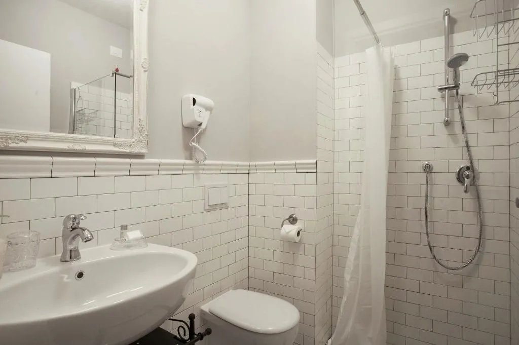 Room, B B La Nannina, Florence