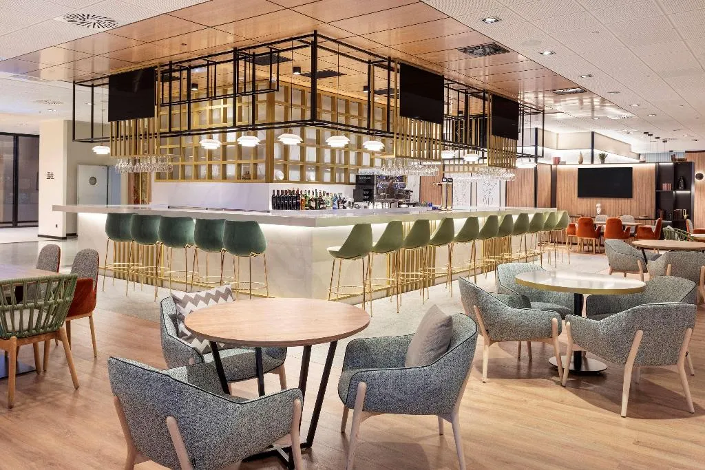 Bar, Melia Avenida America, Madrid