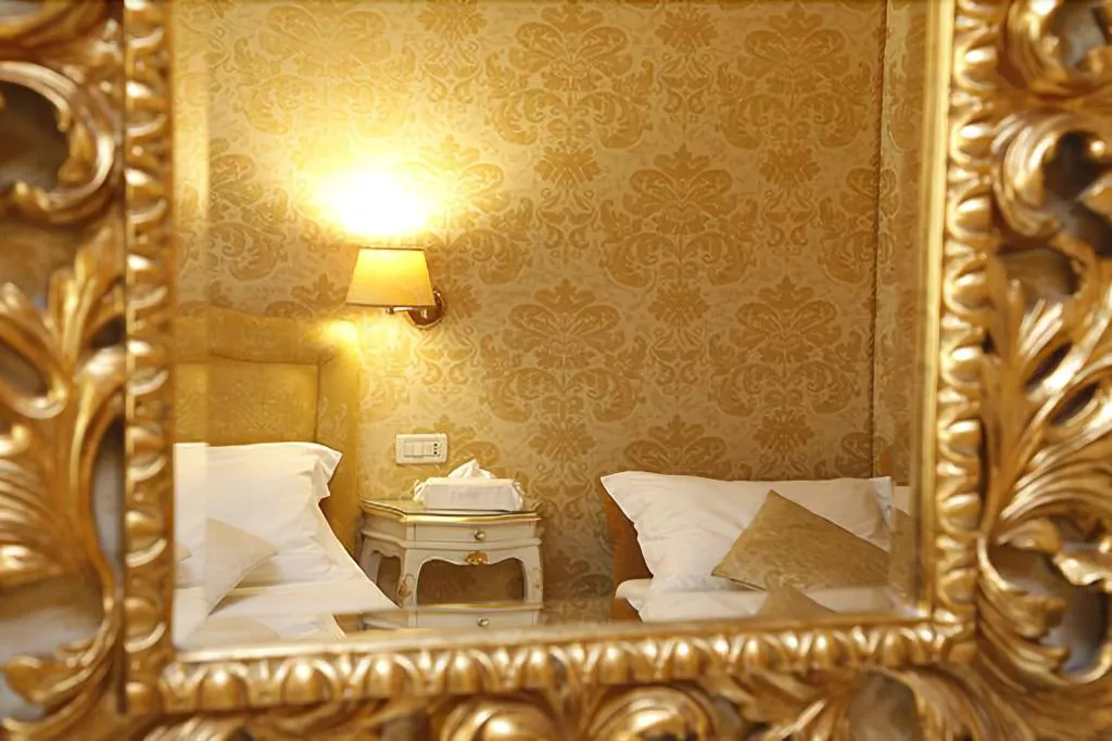 Room, Ca Furlan, Venice