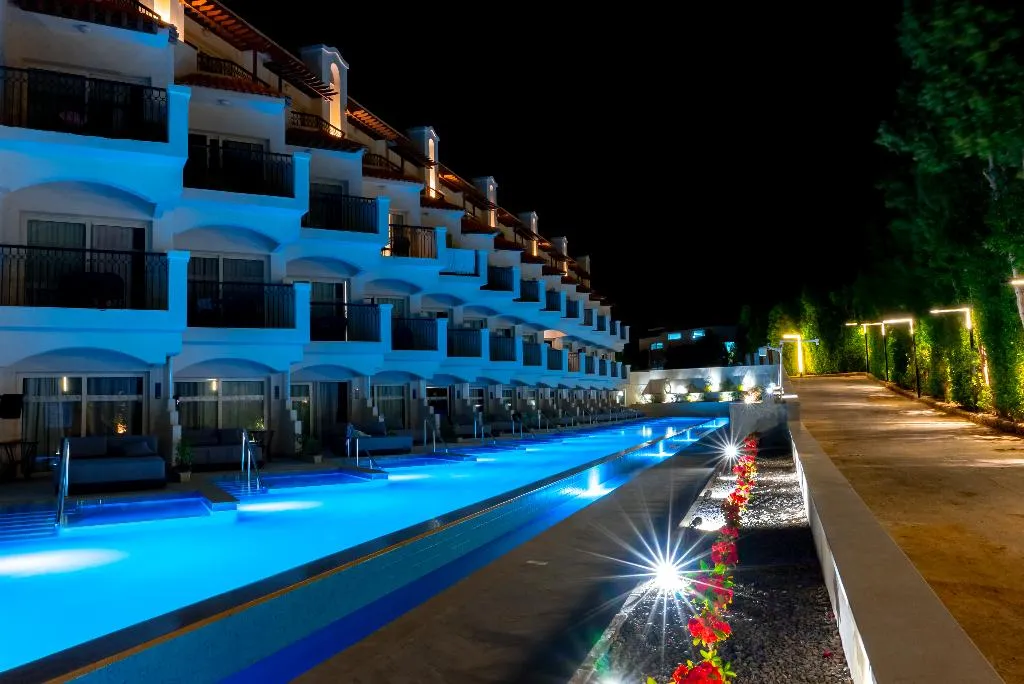 DOUBLE DELUXE Room, The V Luxury Resort Sahl Hasheesh, Red Sea Riviera