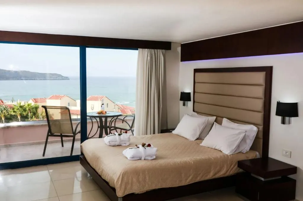 Double or Twin SIDE SEA VIEW Room, Galini Sea View, Crete