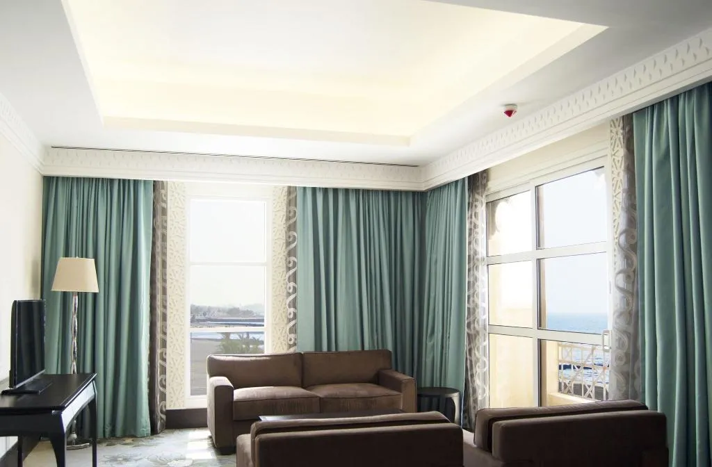 Room, Sheraton Sharjah Beach Resort & Spa, Dubai