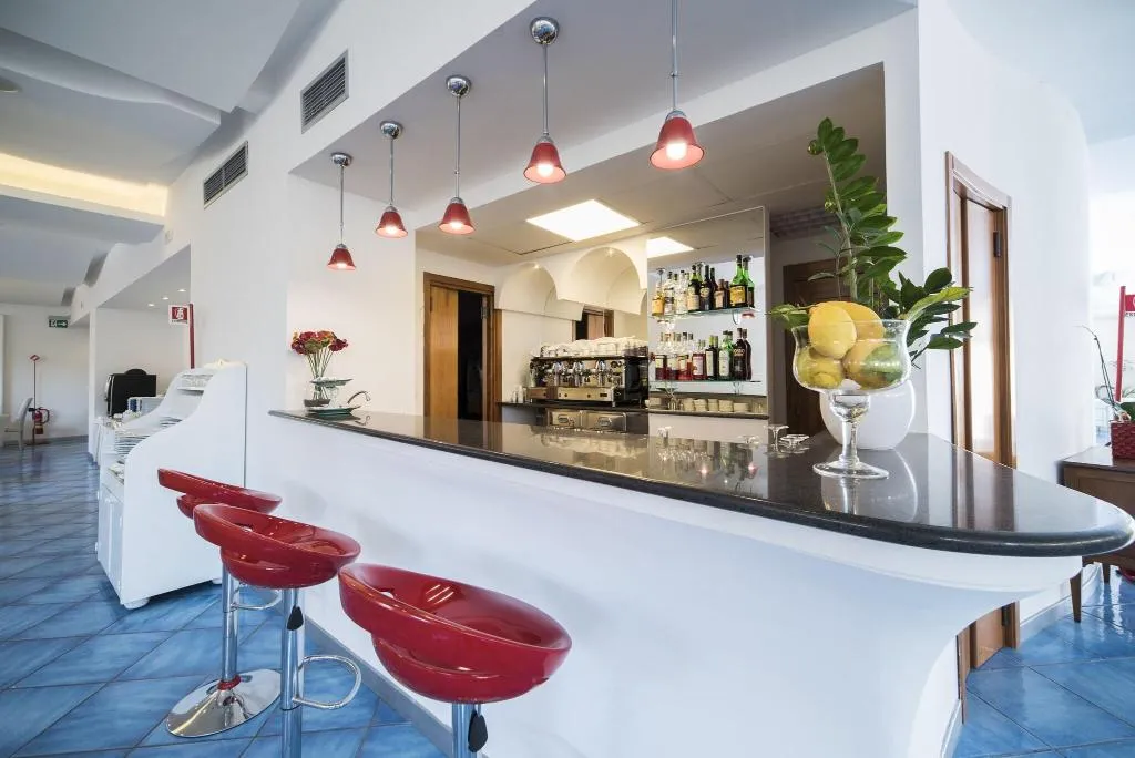 Bar, Hotel Sole Splendid, Naples