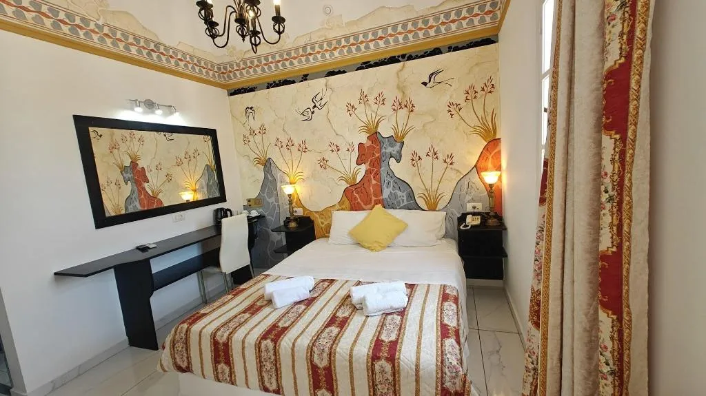 Room, Blacksandy Beach Hotel, Santorini