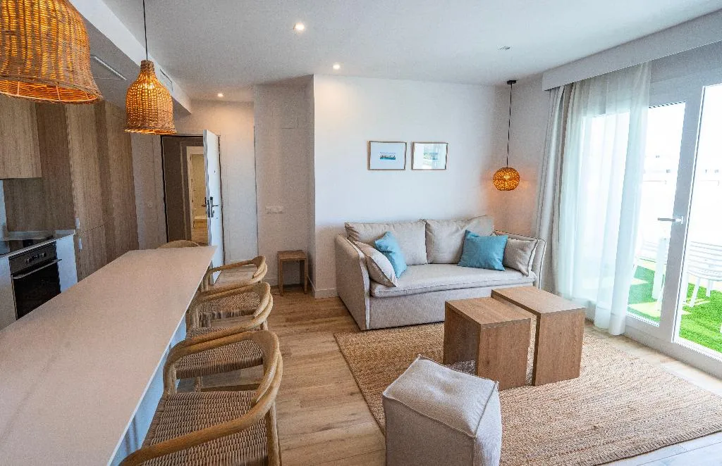 APARTMENT CAPACITY 8 THREE BEDROOMS Room, Punta Candor Suites, Costa De La Luz