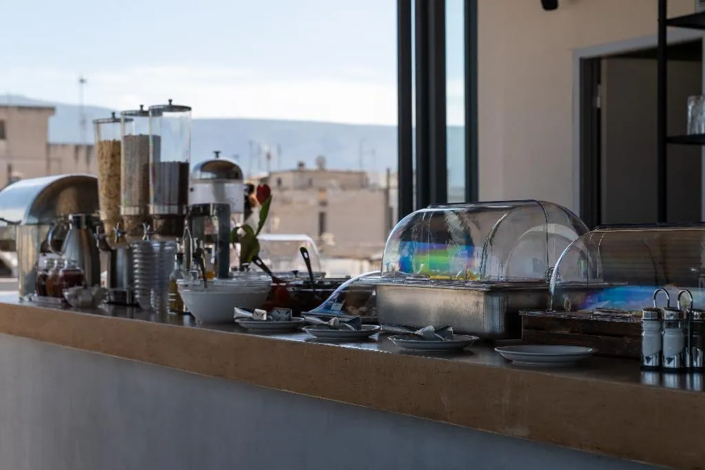 Restaurant, Dunlin Hotel, Athens