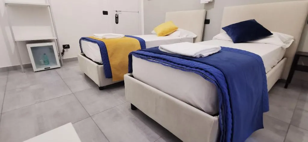 Room, Hi Relais Rooms, Naples