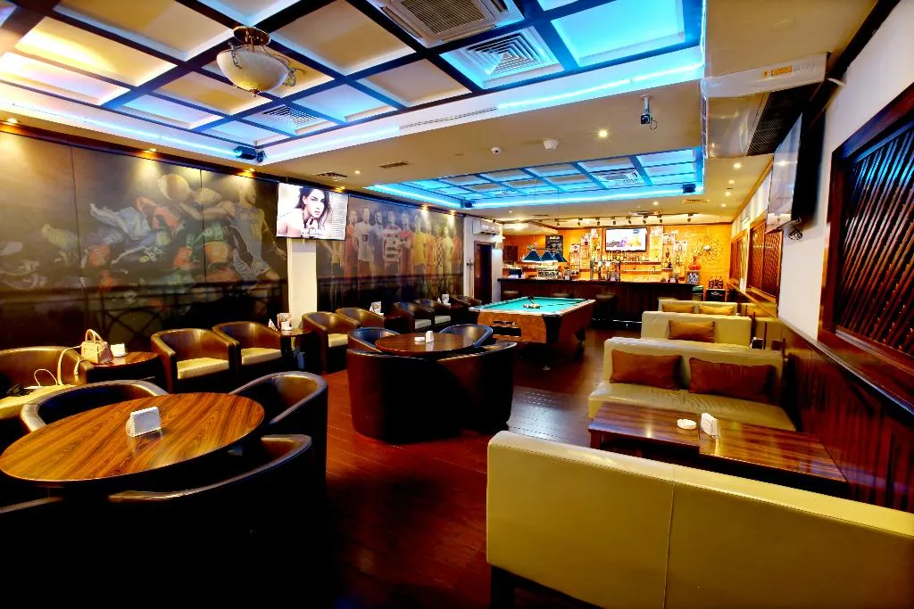 Sports and Entertainment, Vision Imperial Hotel (Ex-Excelsior Hotel), Dubai
