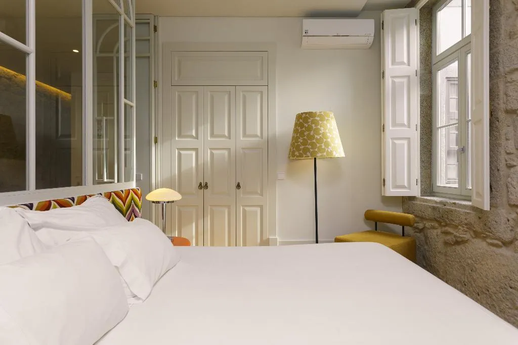 APARTMENT ONE BEDROOM Room, Líbere Porto Laranjais, Porto